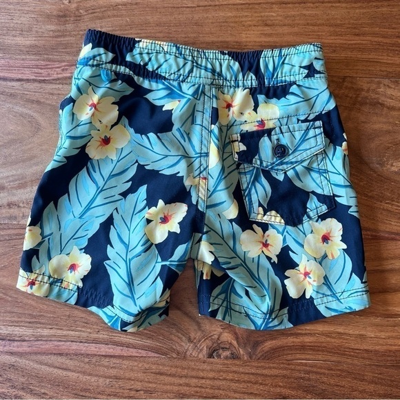 Crewcuts Aloha Floral & Palm Leaf Swim Trunks 🌺 - Picture 4 of 5